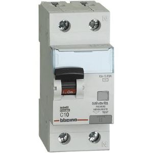 BTICINO GC8813AC6 INTERRUT. MAGNETOT. DIFFER. AC 1P+N 6A 4,5KA 30MA - Gieffeshop INDUSTRIALE My Store